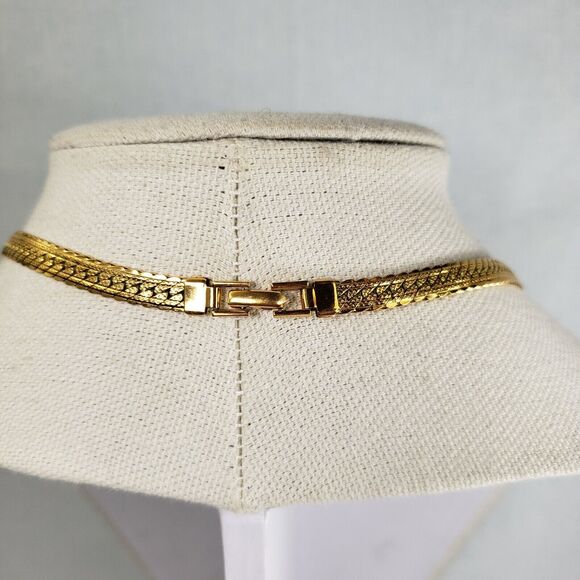 Vintage 1980's Napier Gold Tone Herringbone 22” Etched Both Sides Necklace - Picture 7 of 10